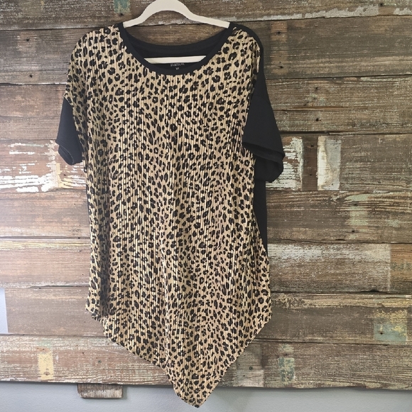 Croft & Barrow Tan and Brown Leopard Print Asymmetrical Tunic, Size 2X - Picture 1 of 4